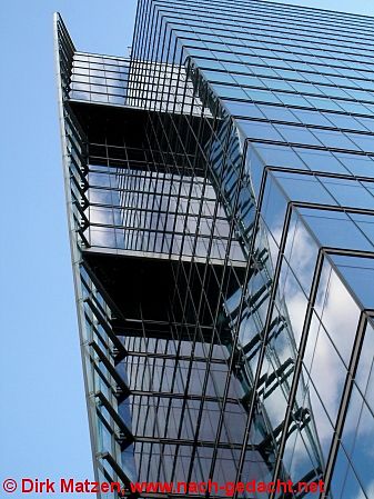 Potsdamer Platz, Bahn-Tower